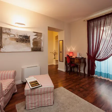 Garibaldi 61 Guest house
